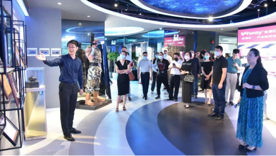 2020-05-30_由全影汇承办“数字广东品牌港”建设研讨会在佛山三山科创中心召开457.png